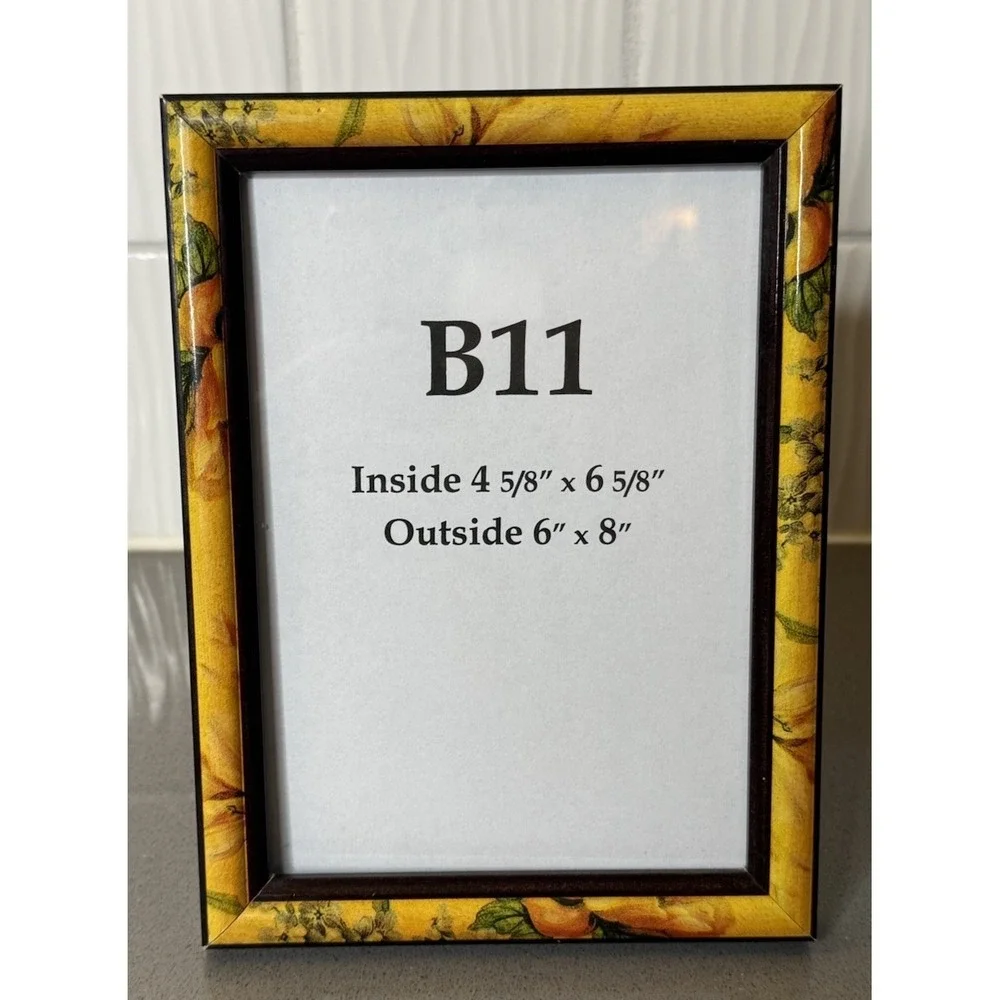 Lot of 3 Beautiful Glass & Wood Floral Design Picture Frame Pressed Flowers GUC